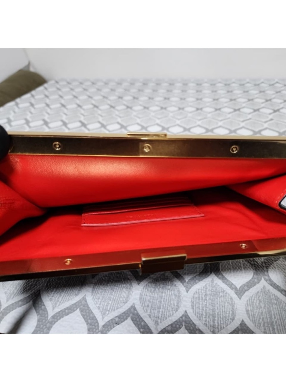 Authentic Céline Small Clasp Bag Black - Picture 10 of 13